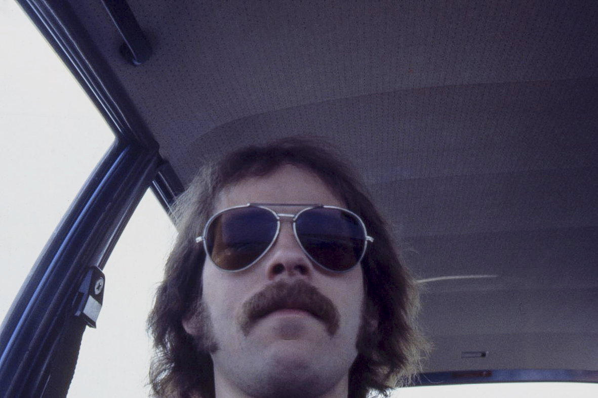 ich-1976
